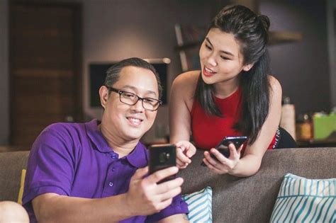 Carousell acquires OLX Philippines following investment from Naspers.